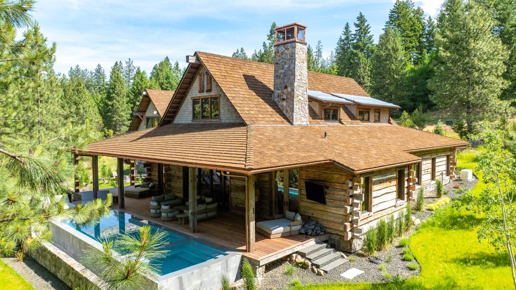 Cabin in the Woods custom home in Gozzer Ranch, Idaho